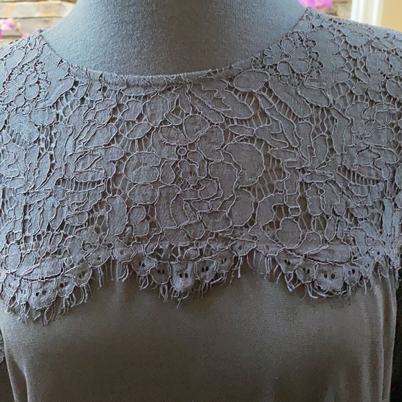 Black long sleeve lace top - Picture 3 of 5